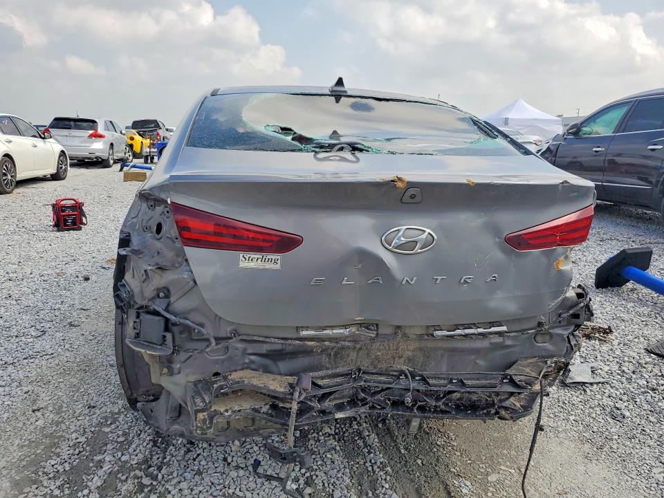 Продажа на аукционе авто 2019 Hyundai Elantra, vin: 5NPD84LF5KH429268, номер лота: 57707396