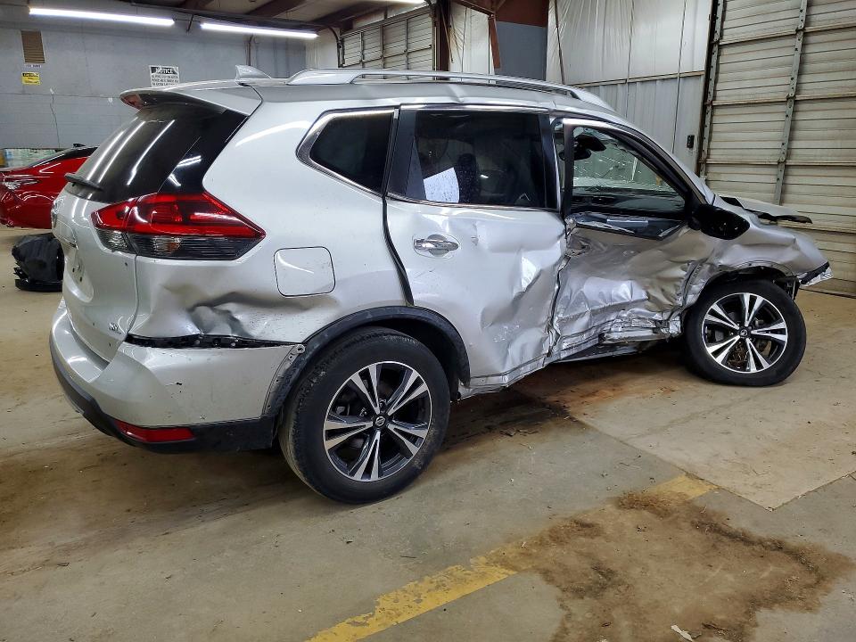 Продаж на аукціоні авто 2018 Nissan Rogue, vin: JN8AT2MT6JW461735, номер лоту: 56692416