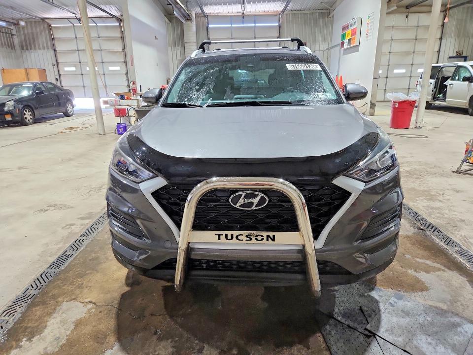 57665136 :رقم المزاد ، KM8J3CA42LU186499 vin ، 2020 Hyundai Tucson مزاد بيع