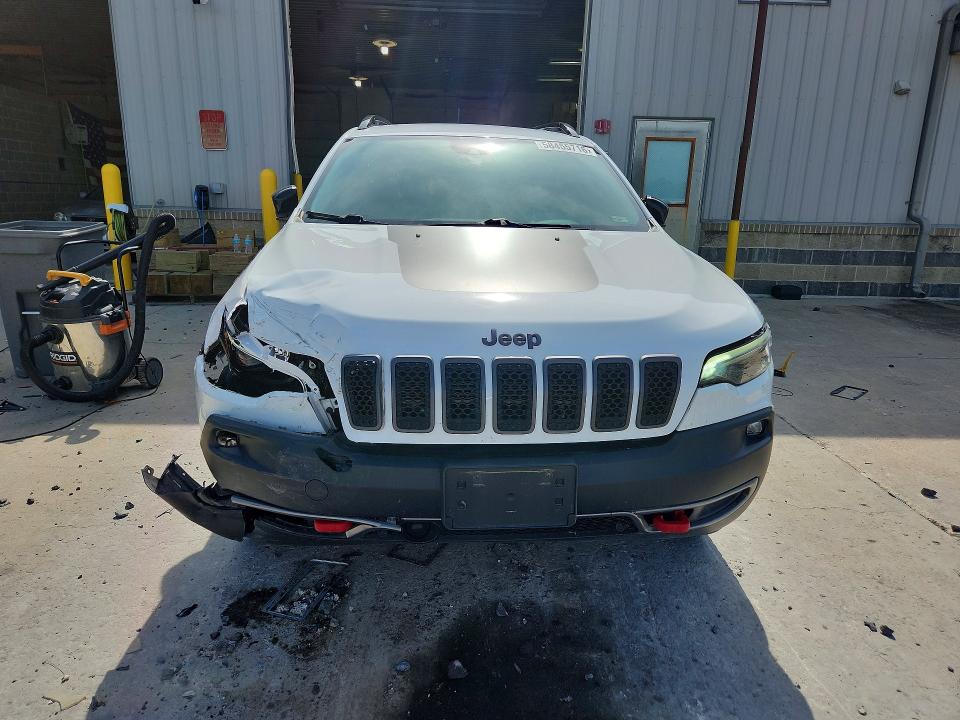 58455716 :رقم المزاد ، 1C4PJMBX4ND518805 vin ، 2022 Jeep Cherokee مزاد بيع