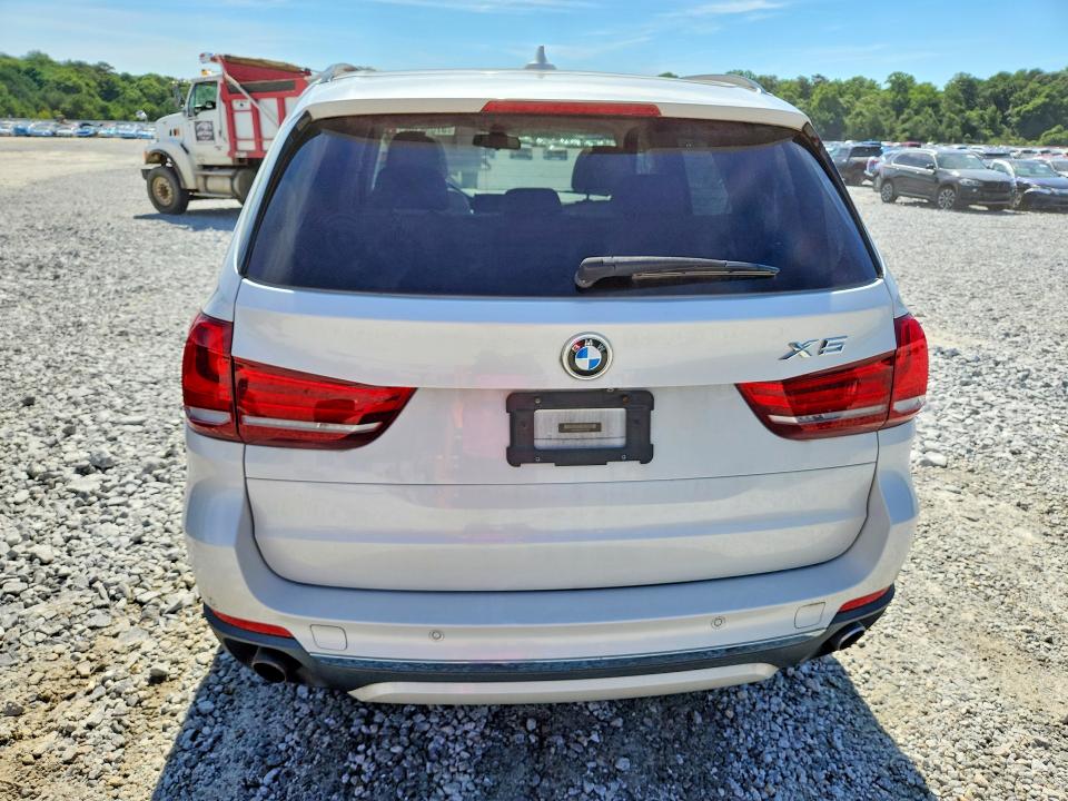 57056396 :رقم المزاد ، 5UXKR2C58G0U17263 vin ، 2016 Bmw X5 مزاد بيع