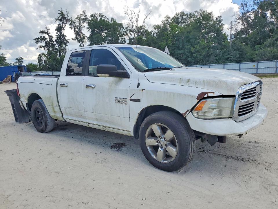 57476746 :رقم المزاد ، 1C6RR6GM1FS581361 vin ، 2015 Ram 1500 مزاد بيع