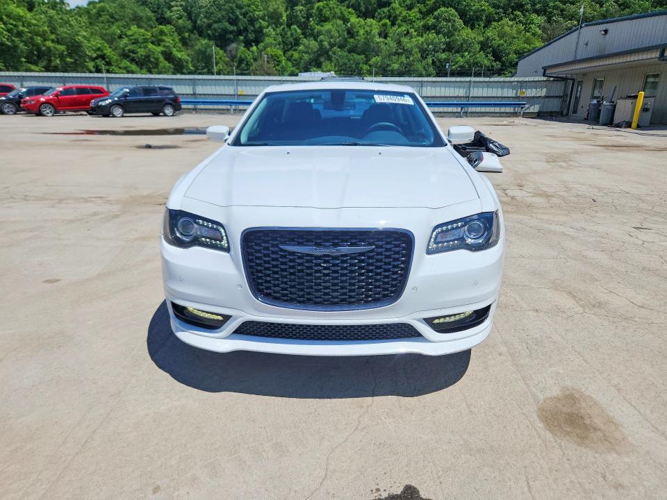 Продажа на аукционе авто 2023 Chrysler 300, vin: 2C3CCASG1PH707266, номер лота: 57940946