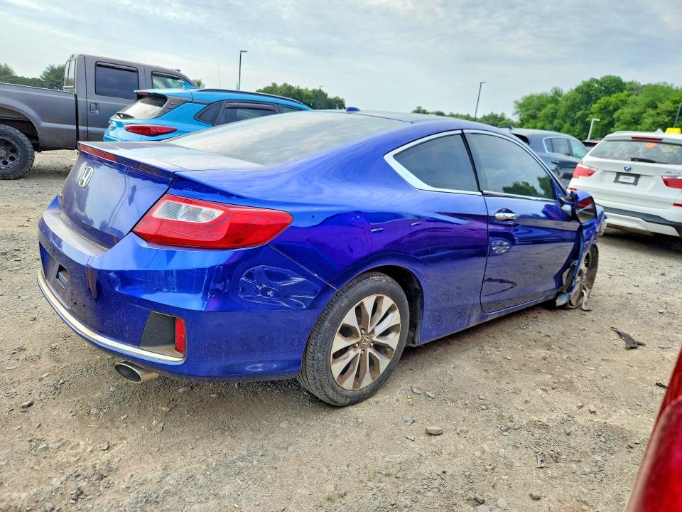 2015 Honda Accord მანქანა იყიდება აუქციონზე, vin: 1HGCT1B83FA003881, აუქციონის ნომერი: 56290106