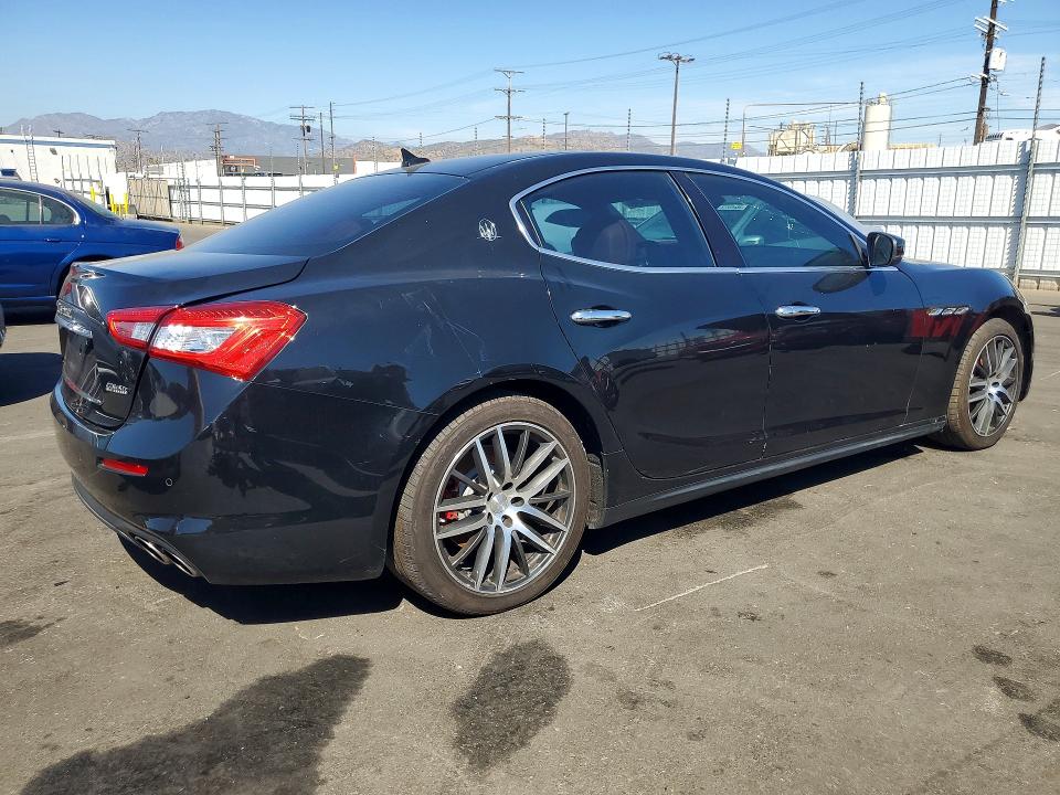 2018 Maserati Ghibli მანქანა იყიდება აუქციონზე, vin: ZAM57XSA8J1295016, აუქციონის ნომერი: 57231496