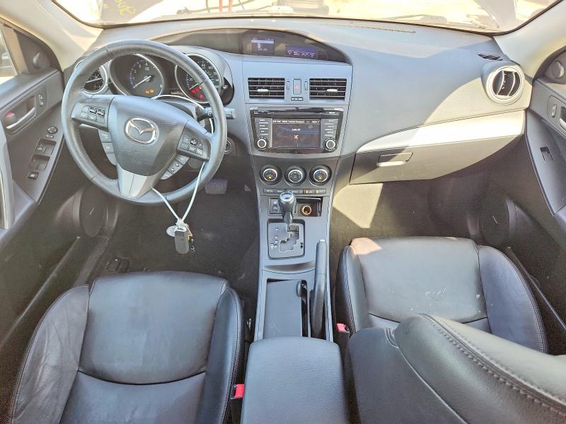 56614116 :رقم المزاد ، JM1BL1M75D1810317 vin ، 2013 Mazda 3 مزاد بيع