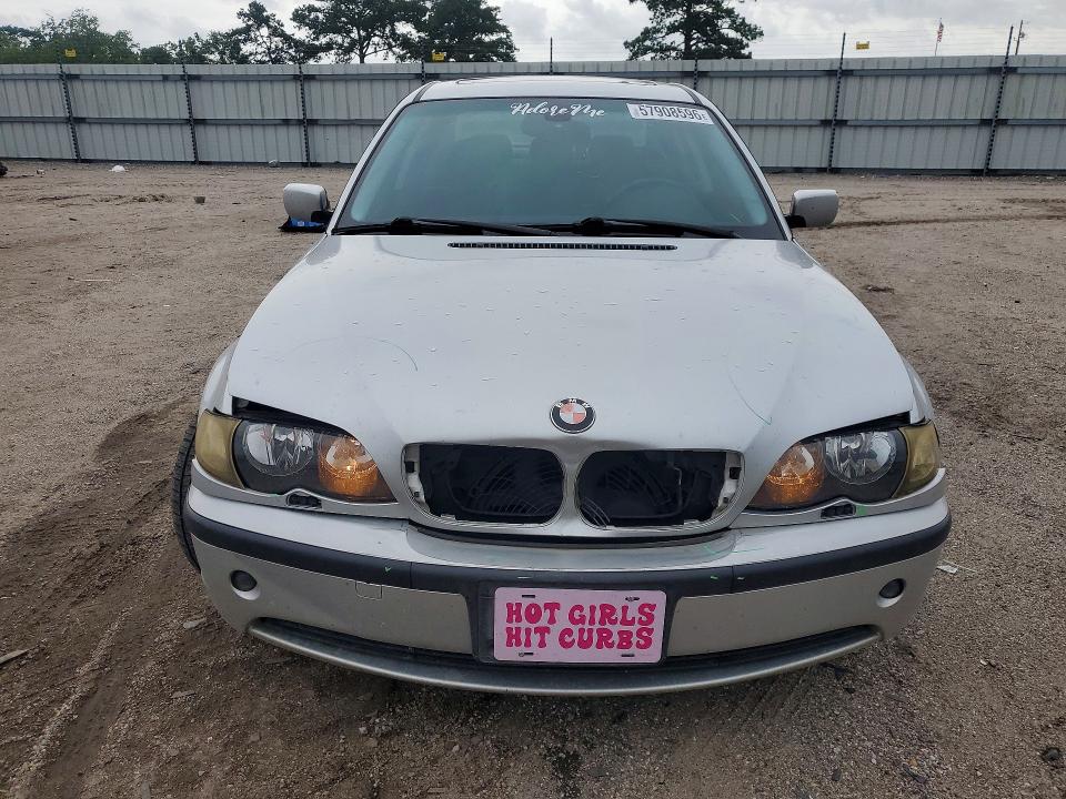 2005 Bmw 325 მანქანა იყიდება აუქციონზე, vin: WBAEV33425KW15911, აუქციონის ნომერი: 57908596