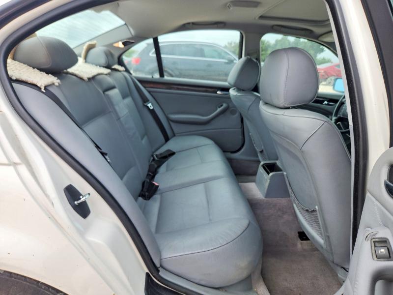 56634536 :رقم المزاد ، WBAAN3340YNC90129 vin ، 2000 Bmw 323 مزاد بيع