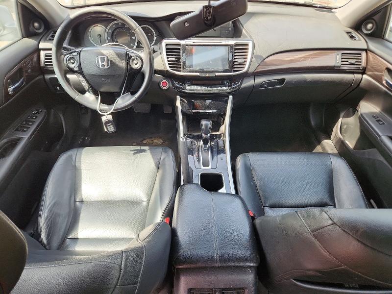 2017 Honda Accord მანქანა იყიდება აუქციონზე, vin: 1HGCR3F85HA010404, აუქციონის ნომერი: 55900056