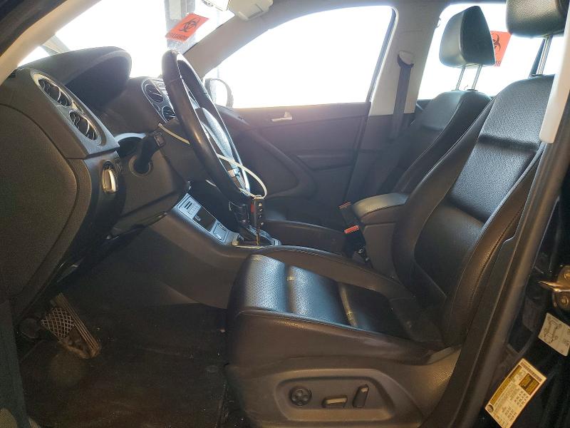 2017 Volkswagen Tiguan მანქანა იყიდება აუქციონზე, vin: WVGRV7AX1HK002722, აუქციონის ნომერი: 56673326