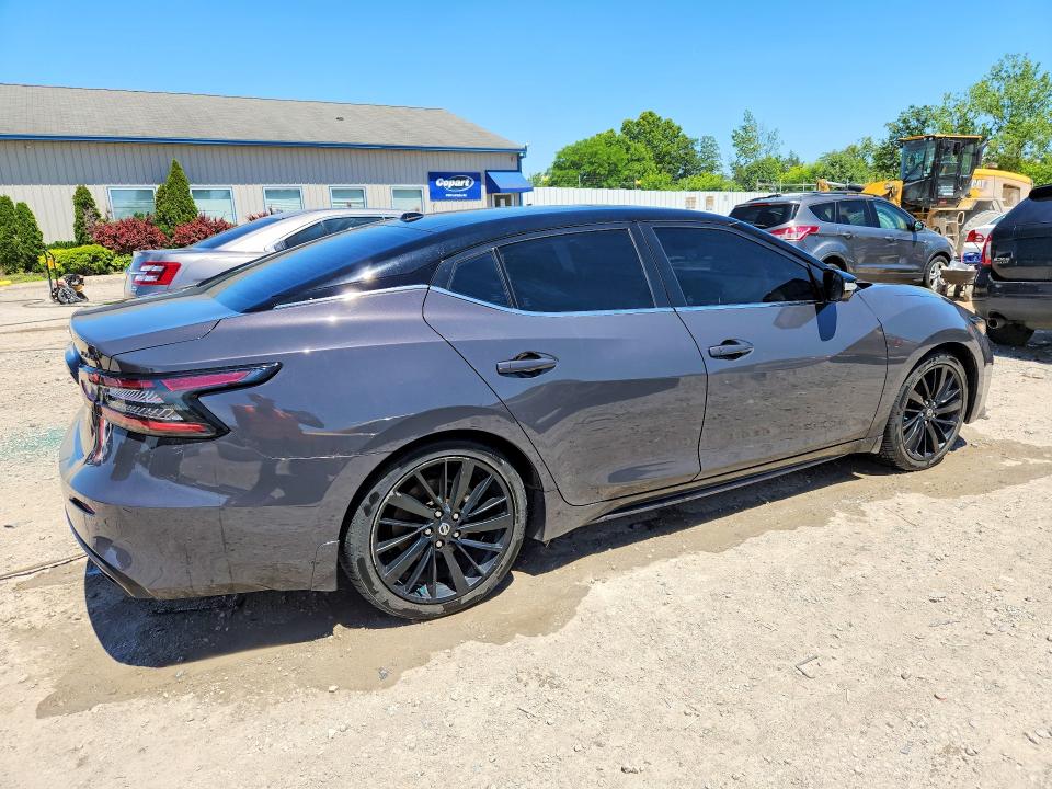 55591566 :رقم المزاد ، 1N4AA6FV0MC502492 vin ، 2021 Nissan Maxima مزاد بيع