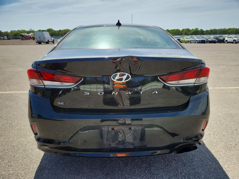 Продажа на аукционе авто 2019 Hyundai Sonata, vin: 5NPE24AF3KH813834, номер лота: 56114286