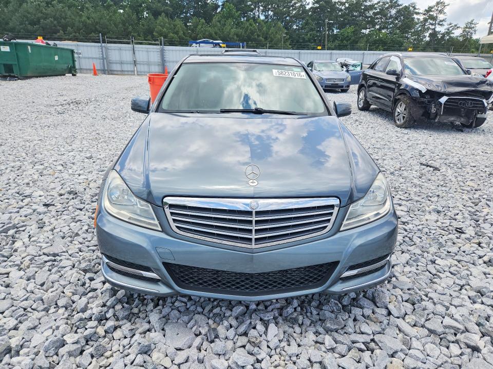 2012 Mercedes-benz C მანქანა იყიდება აუქციონზე, vin: WDDGF4HBXCR212162, აუქციონის ნომერი: 58231016