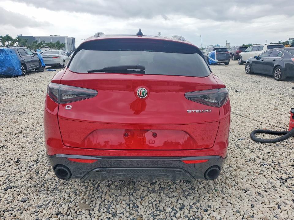 2025 Alfa Romeo Stelvio მანქანა იყიდება აუქციონზე, vin: ZASPAKANXS7D95498, აუქციონის ნომერი: 55137476