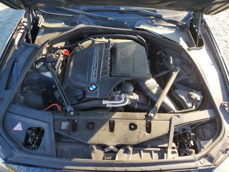 55639496 :رقم المزاد ، WBAFR7C5XBC801114 vin ، 2011 Bmw 535 مزاد بيع