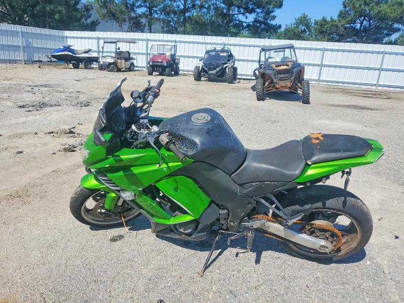 56199536 :رقم المزاد ، JKAZXCG14BA001551 vin ، 2011 Kawasaki Zx1000 مزاد بيع