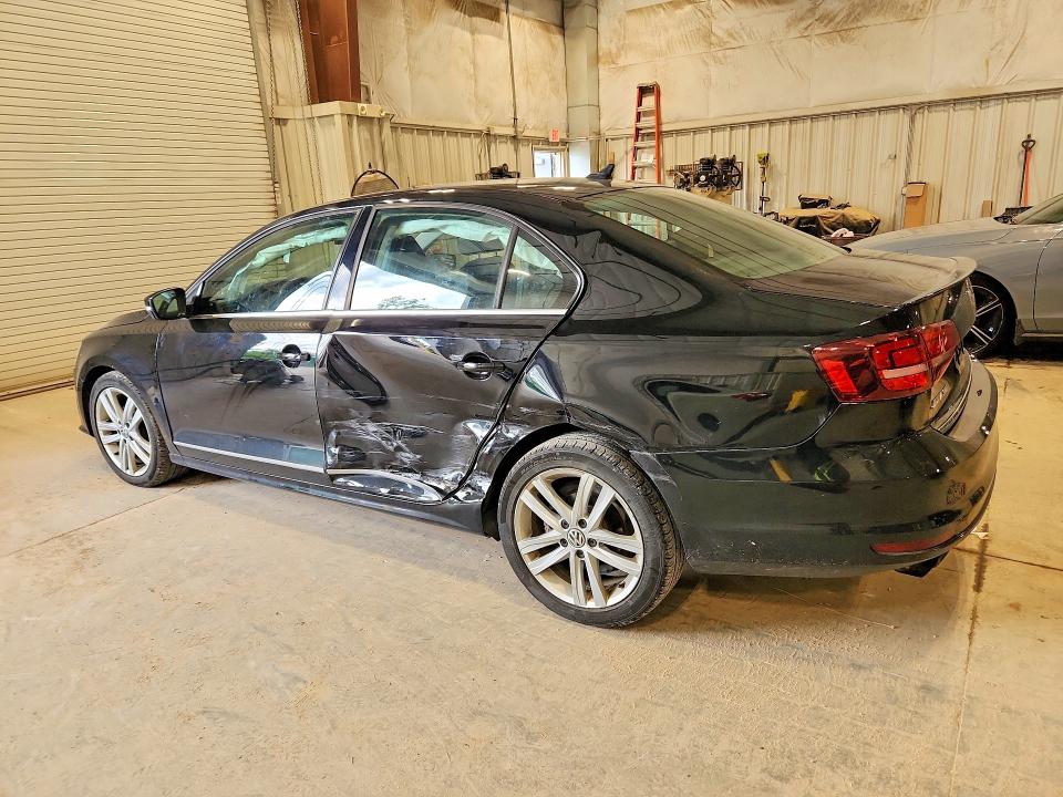 58940966 :رقم المزاد ، 3VWL17AJXHM209665 vin ، 2017 Volkswagen Jetta مزاد بيع