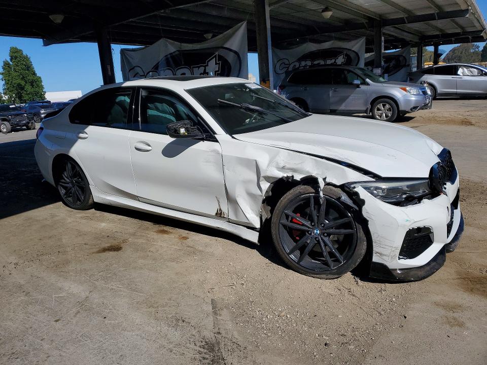 57072196 :رقم المزاد ، WBA5R1C50KAJ99277 vin ، 2019 Bmw 3 Series مزاد بيع