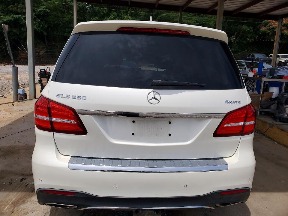 57438956 :رقم المزاد ، 4JGDF7DEXJB110361 vin ، 2018 Mercedes-benz Gls مزاد بيع