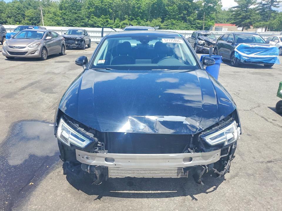 Продаж на аукціоні авто 2019 Audi A4, vin: WAUENAF48KN012939, номер лоту: 57175406