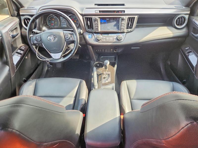 56288176 :رقم المزاد ، JTMJJREV0JD191035 vin ، 2018 Toyota Rav4 Hv مزاد بيع