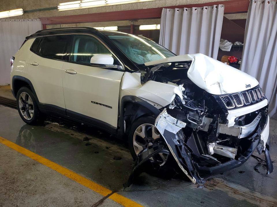 56855386 :رقم المزاد ، 3C4NJDCB0LT246013 vin ، 2020 Jeep Compass مزاد بيع