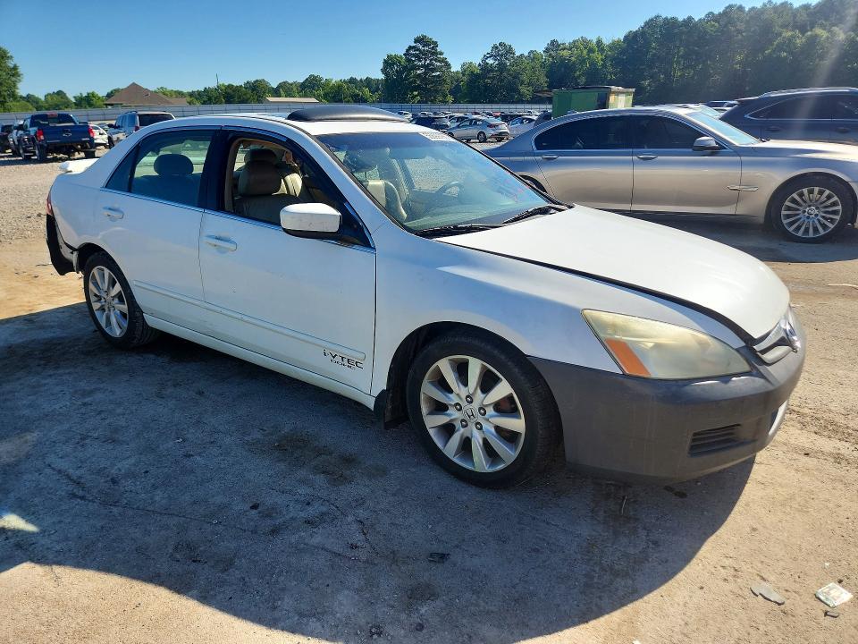 56899786 :رقم المزاد ، 1HGCM66527A027844 vin ، 2007 Honda Accord مزاد بيع