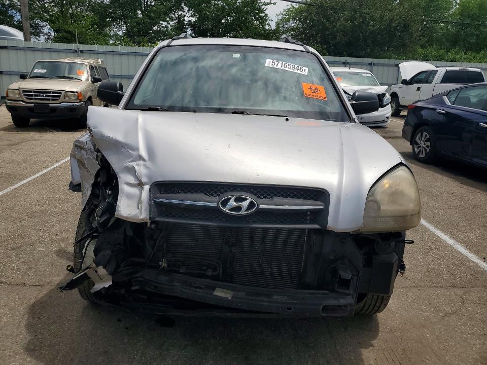 2005 Hyundai Tucson მანქანა იყიდება აუქციონზე, vin: KM8JM12B65U092580, აუქციონის ნომერი: 57165946