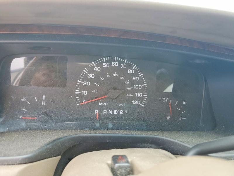 Aukcja sprzedaży 2002 Lincoln Town Car, vin: 1LNHM82W42Y611866, numer aukcji: 57328346