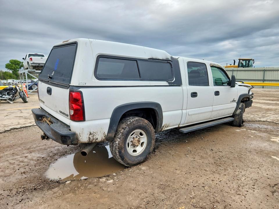 Продажа на аукционе авто 2005 Chevrolet Silverado, vin: 1GCHK23U95F859986, номер лота: 58807176