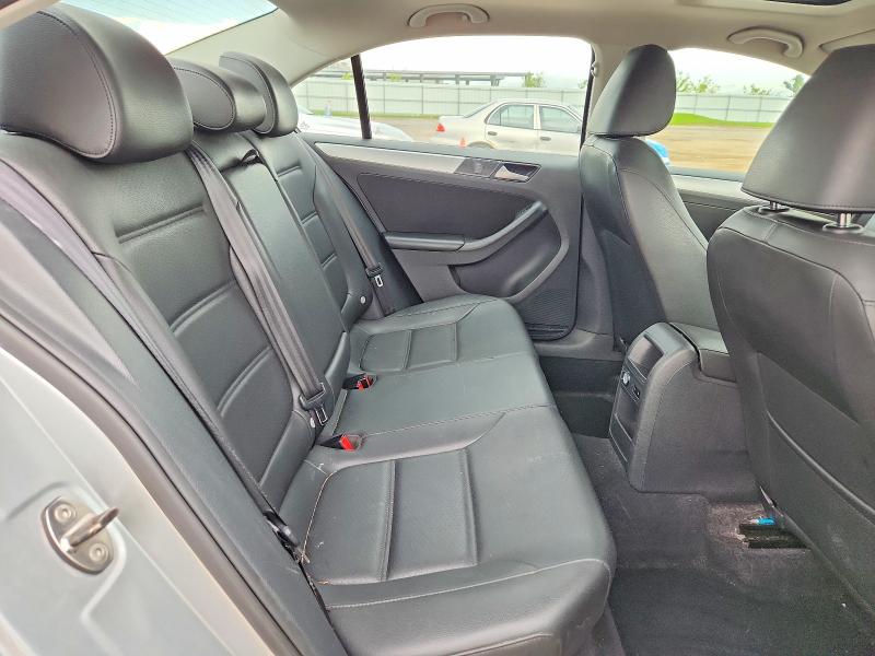 58705776 :رقم المزاد ، 3VWD07AJ4EM209115 vin ، 2014 Volkswagen Jetta مزاد بيع