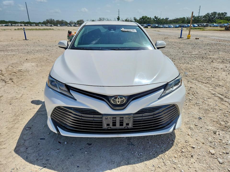 Продажа на аукционе авто 2019 Toyota Camry, vin: 4T1B11HKXKU211604, номер лота: 58506276