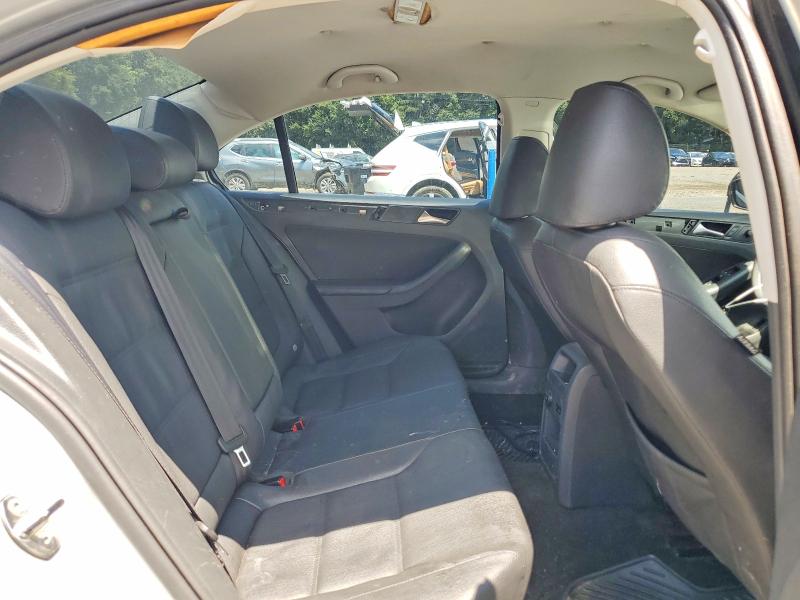 2011 Volkswagen Jetta მანქანა იყიდება აუქციონზე, vin: 3VWDZ7AJ3BM365311, აუქციონის ნომერი: 57716066