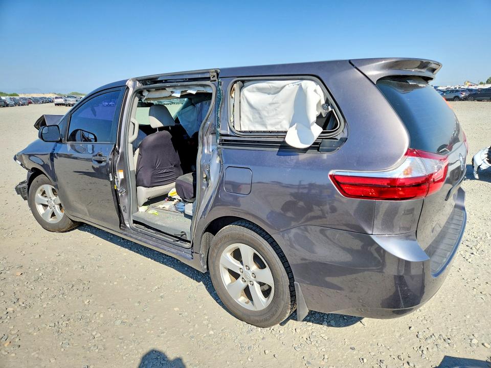 85456895 :رقم المزاد ، 5TDZK3DC1GS704593 vin ، 2016 Toyota Sienna مزاد بيع