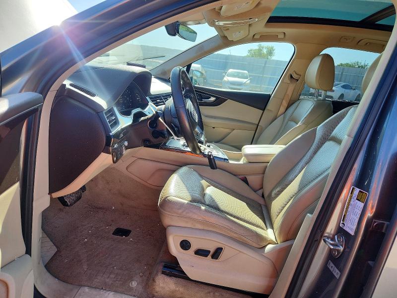 56636356 :رقم المزاد ، WA1VAAF75HD029408 vin ، 2017 Audi Q7 مزاد بيع