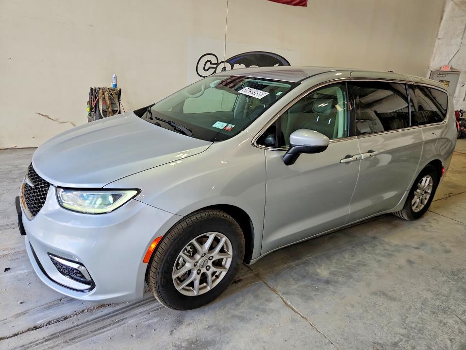 Продажа на аукционе авто 2023 Chrysler Pacifica, vin: 2C4RC1BGXPR625049, номер лота: 58299956