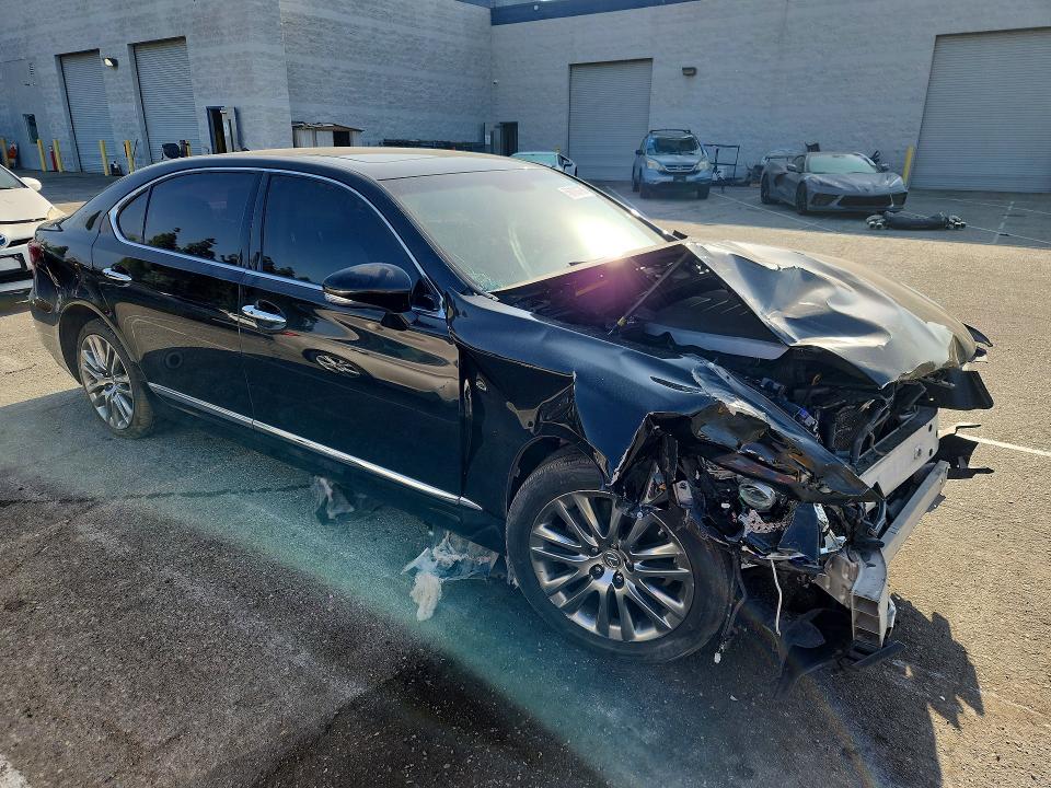 56100766 :رقم المزاد ، JTHGL5EF4D5048009 vin ، 2013 Lexus Ls مزاد بيع
