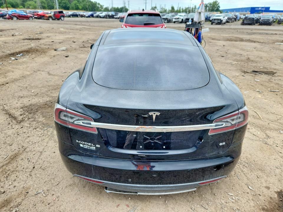 Продажа на аукционе авто 2013 Tesla Model S, vin: 5YJSA1CN9DFP06085, номер лота: 57174466