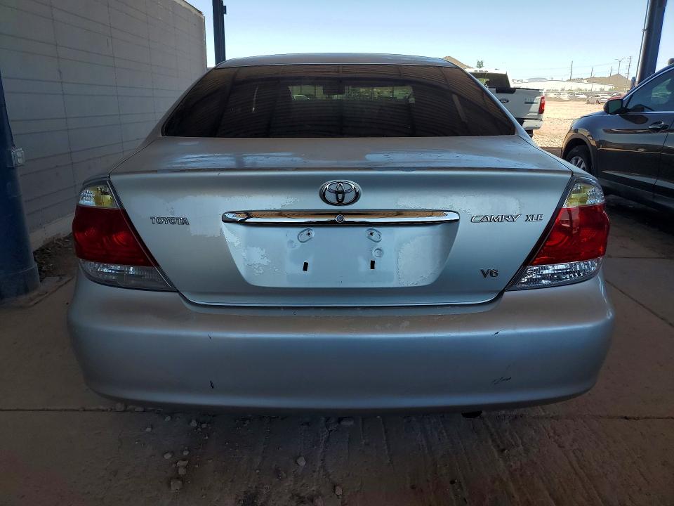 2006 Toyota Camry მანქანა იყიდება აუქციონზე, vin: 4T1BF32K96U632807, აუქციონის ნომერი: 55942776