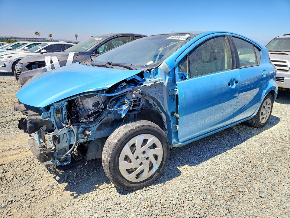 58409146 :رقم المزاد ، JTDKDTB33G1126167 vin ، 2016 Toyota Prius C مزاد بيع