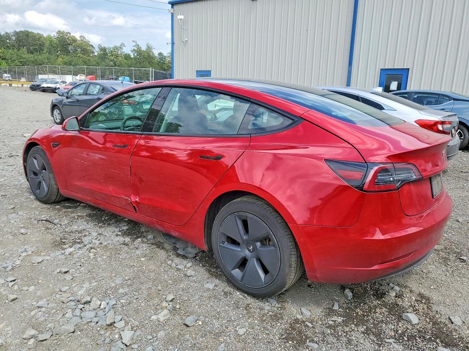 2022 Tesla Model 3 მანქანა იყიდება აუქციონზე, vin: 5YJ3E1EA1NF371005, აუქციონის ნომერი: 56888596