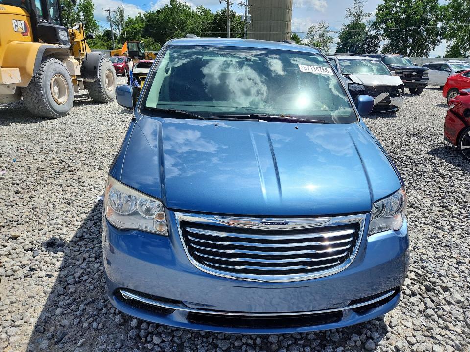 2011 Chrysler Town & Country მანქანა იყიდება აუქციონზე, vin: 2A4RR5DG6BR702506, აუქციონის ნომერი: 57114766