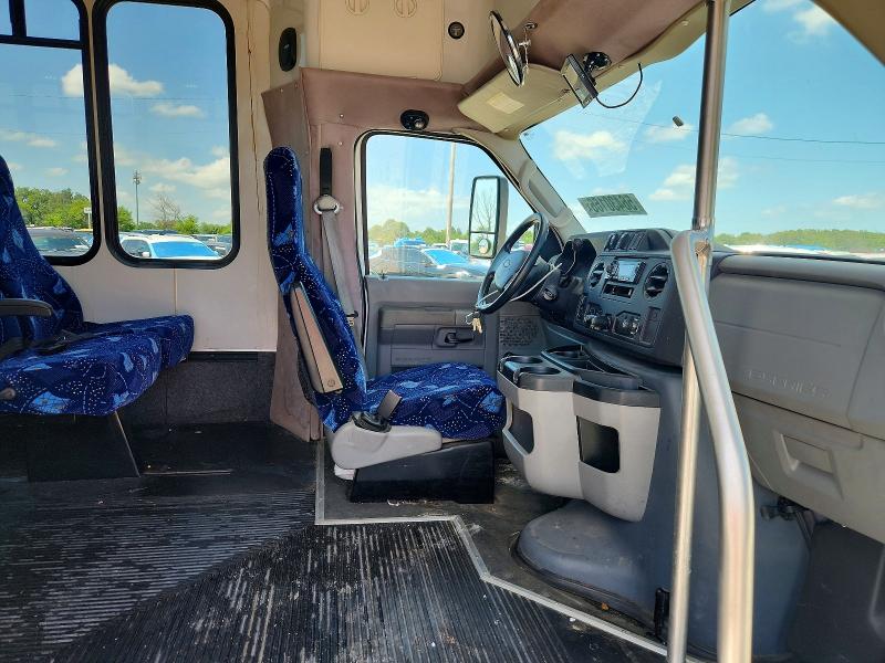 56430166 :رقم المزاد ، 1FDFE4FS3BDA73396 vin ، 2011 Ford Econoline مزاد بيع