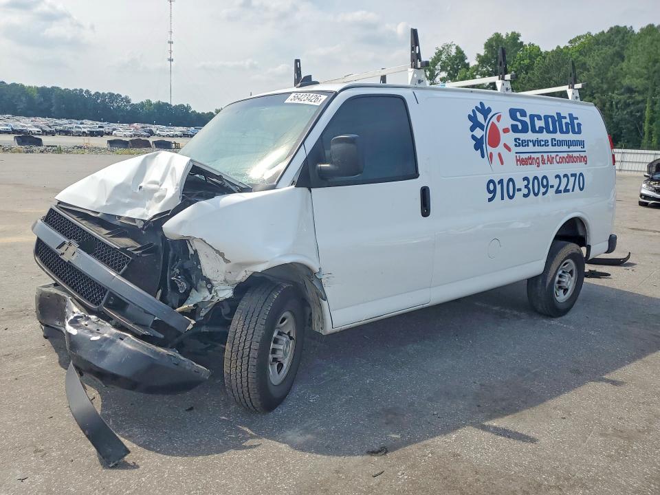 2021 Chevrolet Express G2500 მანქანა იყიდება აუქციონზე, vin: 1GCWGAFP2M1267317, აუქციონის ნომერი: 56423426