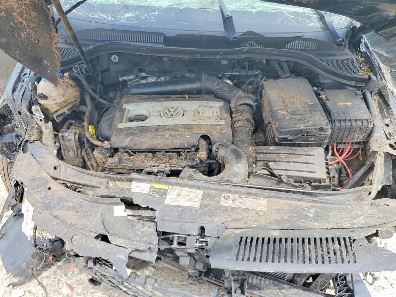 55433346 :رقم المزاد ، WVWFP7AN2HE503231 vin ، 2017 Volkswagen Cc مزاد بيع