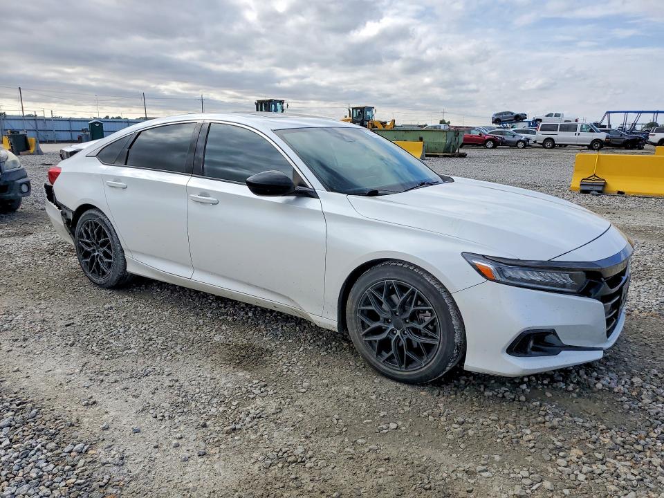 55813426 :رقم المزاد ، 1HGCV2F30MA015109 vin ، 2021 Honda Accord مزاد بيع