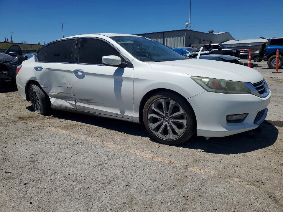 56844926 :رقم المزاد ، 1HGCR2F54FA145063 vin ، 2015 Honda Accord مزاد بيع