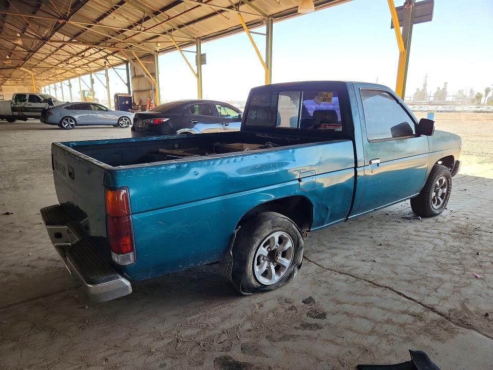 55693636 :رقم المزاد ، 1N6SD11S8TC303272 vin ، 1996 Nissan Truck مزاد بيع