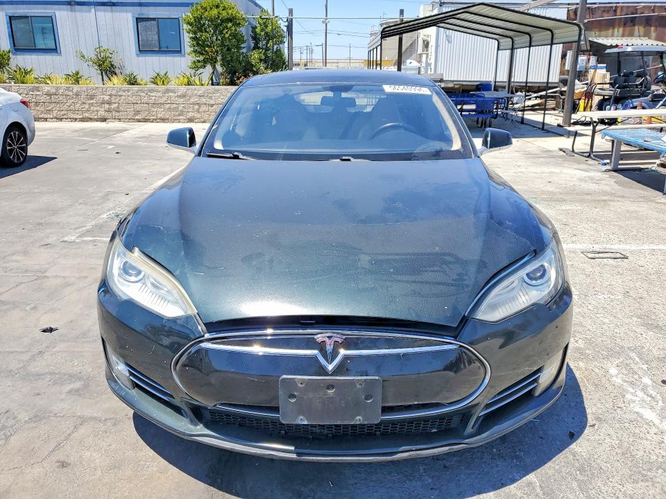Продаж на аукціоні авто 2013 Tesla Model S, vin: 5YJSA1CP2DFP08231, номер лоту: 56540996