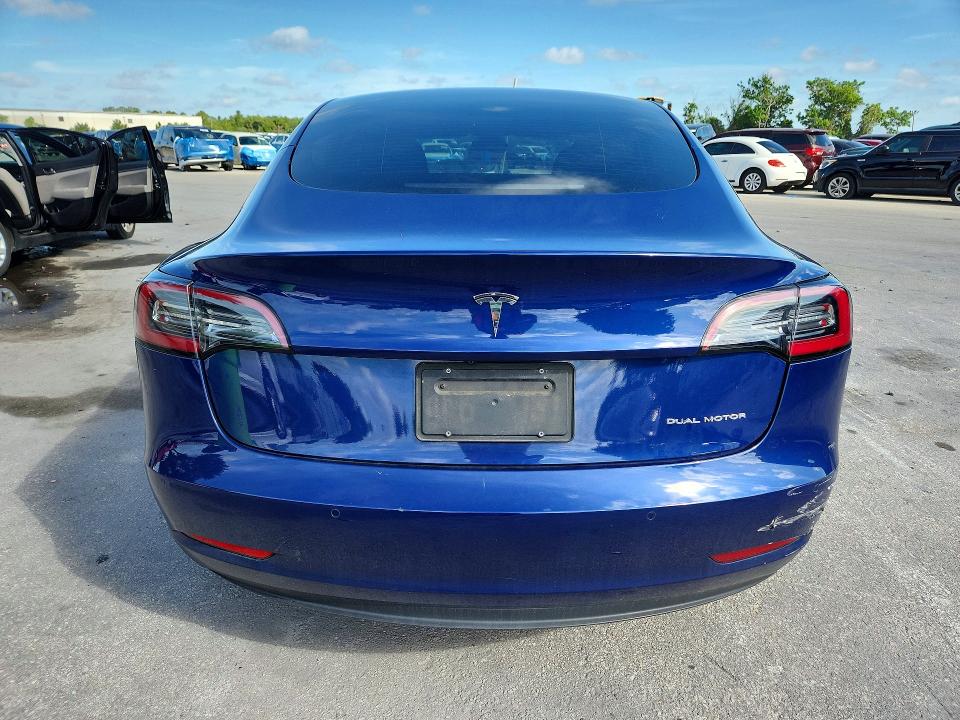 Продажа на аукционе авто 2022 Tesla Model 3, vin: 5YJ3E1EB8NF198785, номер лота: 56870306